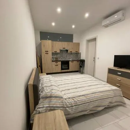Superb With Pool & Spectacular Views Xagħra