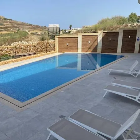 Superb With Pool & Spectacular Views * Xagħra