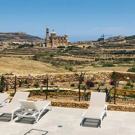 Superb With Pool & Spectacular Views Appartement *